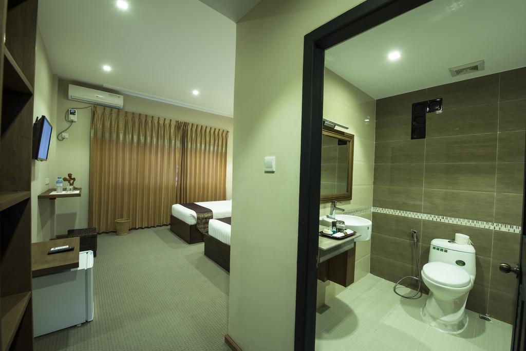 Sky View Hotel Bagan Exterior foto