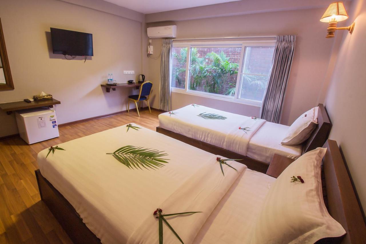 Sky View Hotel Bagan Exterior foto